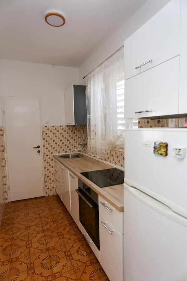 Ferienwohnung Smjestaj Djurdjevic Herceg Novi Exterior foto