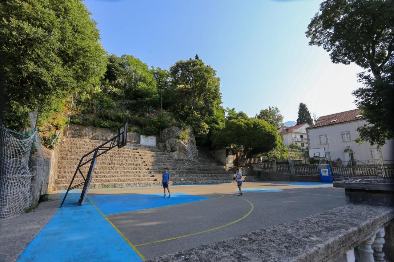 Ferienwohnung Smjestaj Djurdjevic Herceg Novi Exterior foto